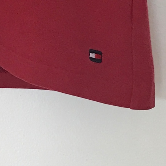 Vintage Tommy Hilfiger Women’s Form Fitting Red Short Sleeved T-Shirt With Scoop - Picture 7 of 9